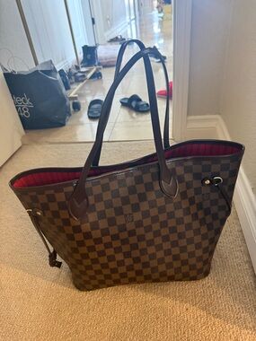 LV tote bag